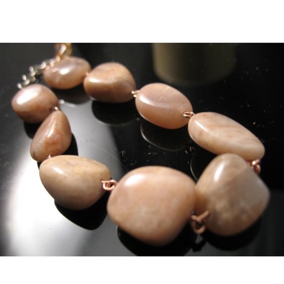 🩷🌜🌙pink moonstone bracelet with rosegold and silver - Picture 2 of 6